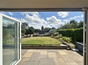 Photo 16- click for photo gallery